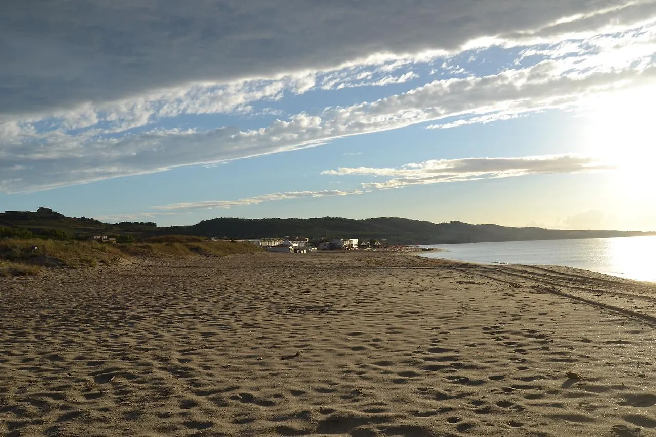 Miramare Struttura Sulla Spiaggia Platamona